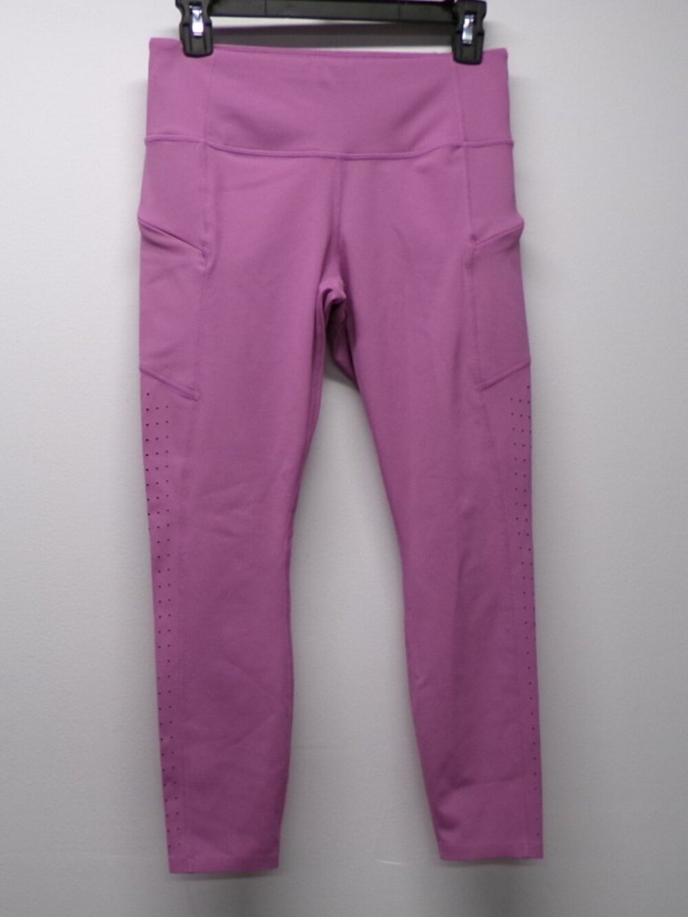 Athleta Contender 7/8 Leggings SP S Petite Mesh Laser Cut Pockets 445901 Violet
